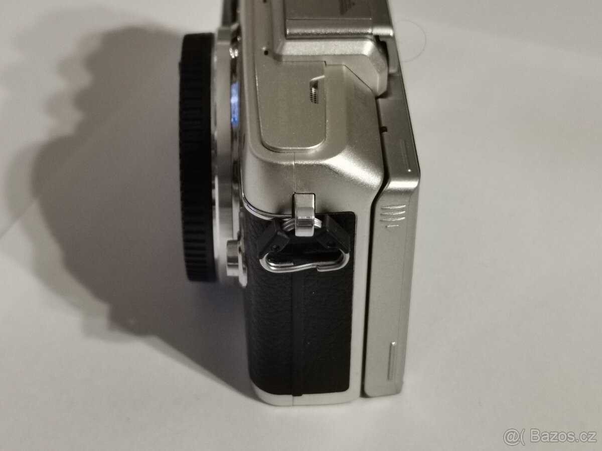 Olympus Pen PL-7 - 3