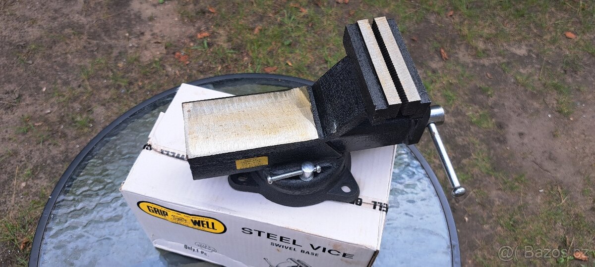 stolní svěrák, dílenský svěrák, otočný, 100 mm - 3