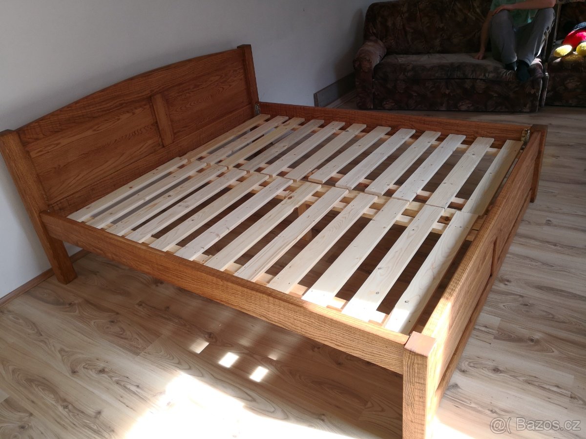Dubová postel - 3