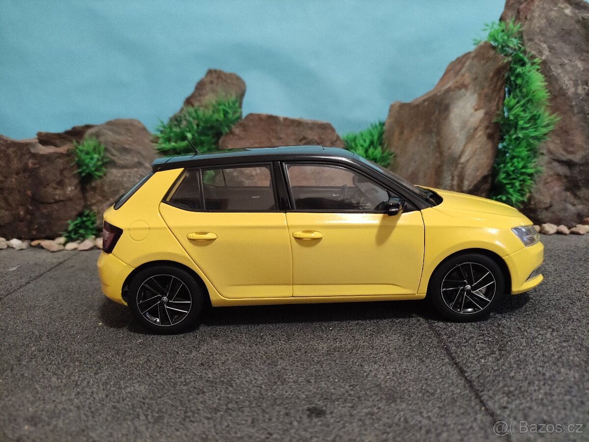 prodám nový model 1:18 škoda fabia 3 - 3