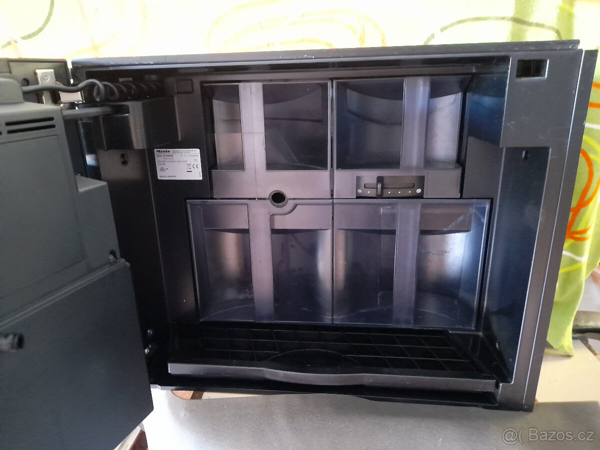 Kávovar Miele - 3