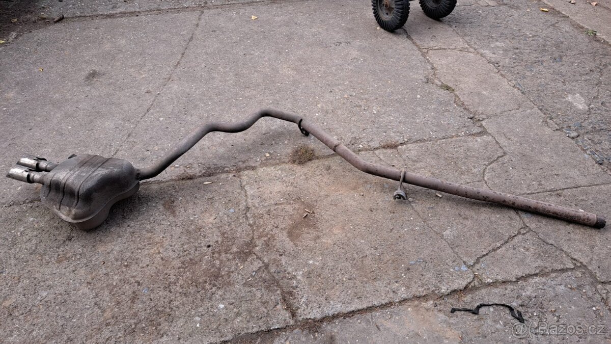 3T0253611E Výfuk + koncovka Škoda Superb II 3T 2.0TDi CR - 3