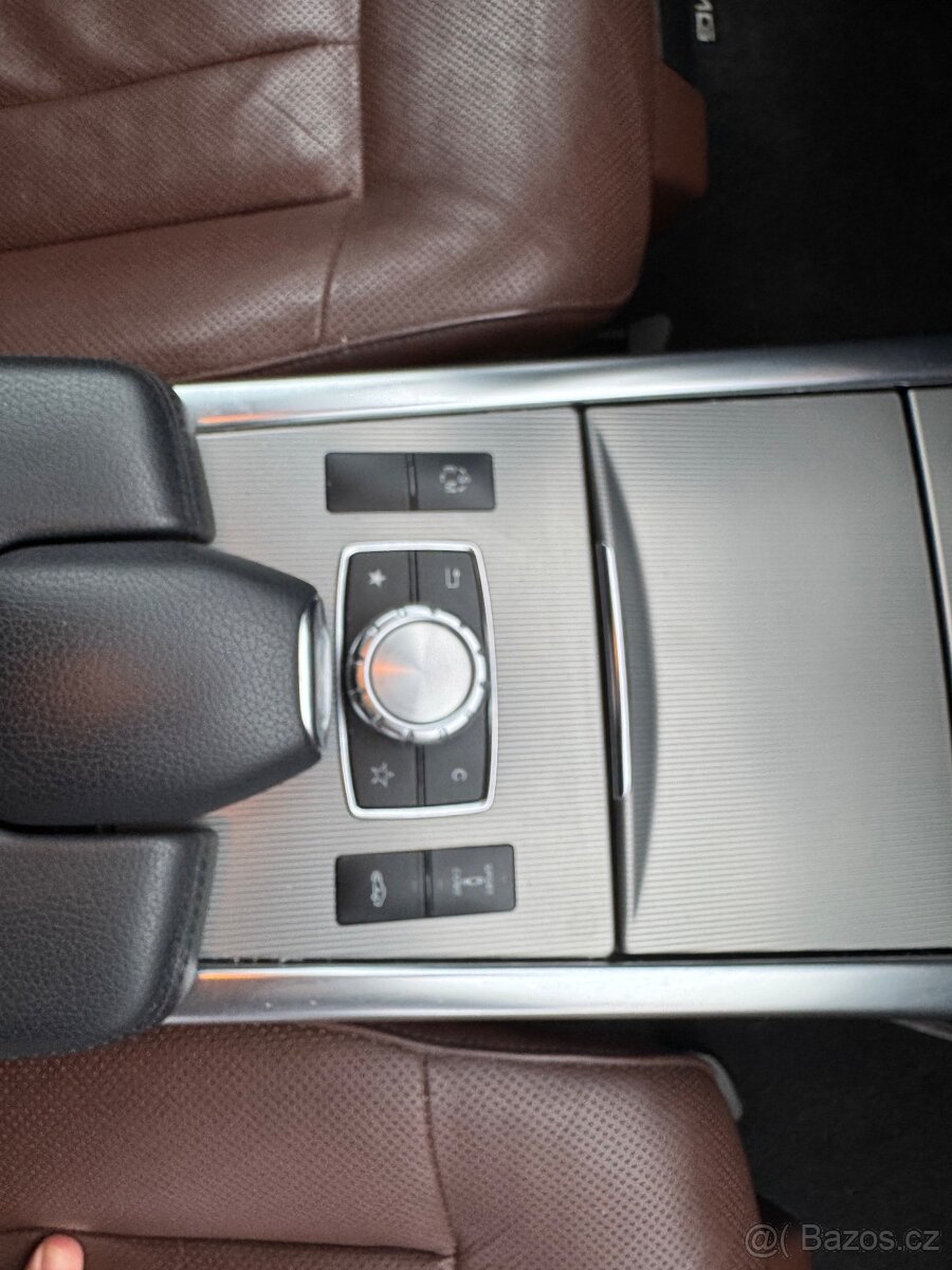 Mercedes benz E250 - 3