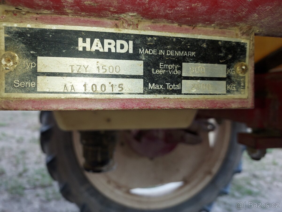 Tažený postřikovač HARDI TZY 1500 1600 12 - 3