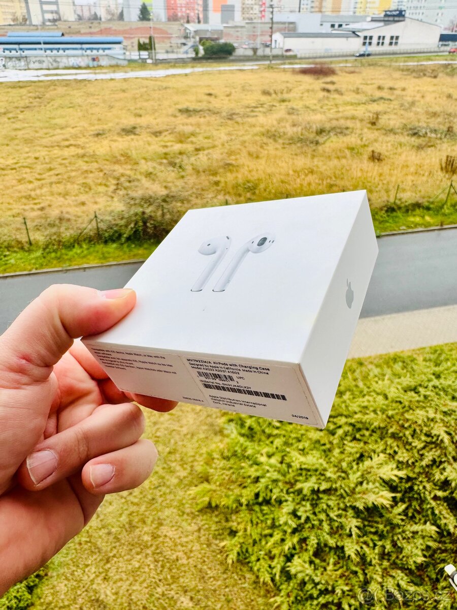 Airpods 2 - 3
