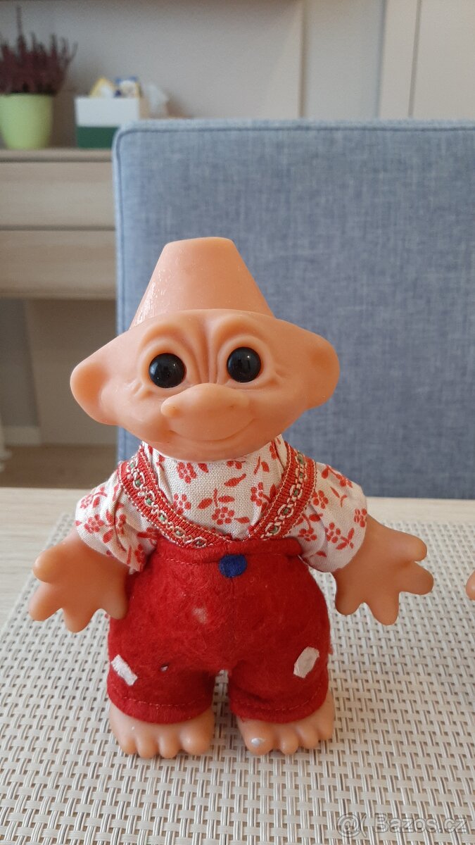 Trolové - 3