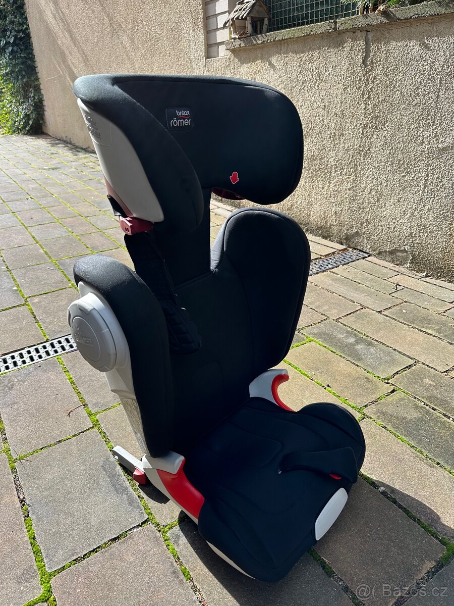 Autosedačka Britax Römer Kidfix 15-36 kg. - 3