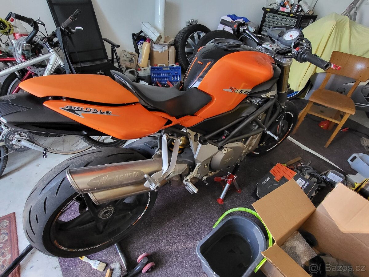 MV Agusta Brutale 989R - 3
