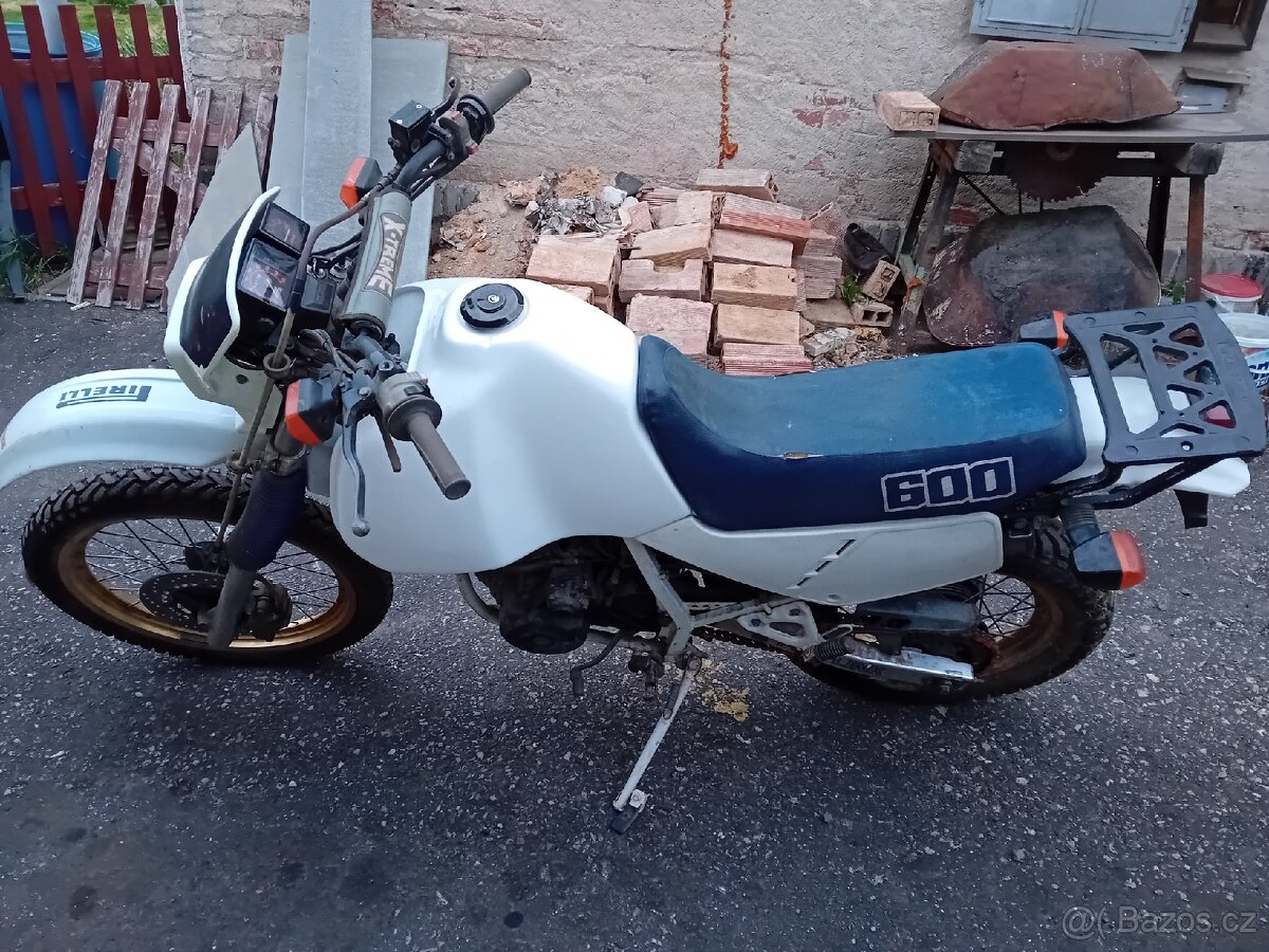 HONDA XL 600