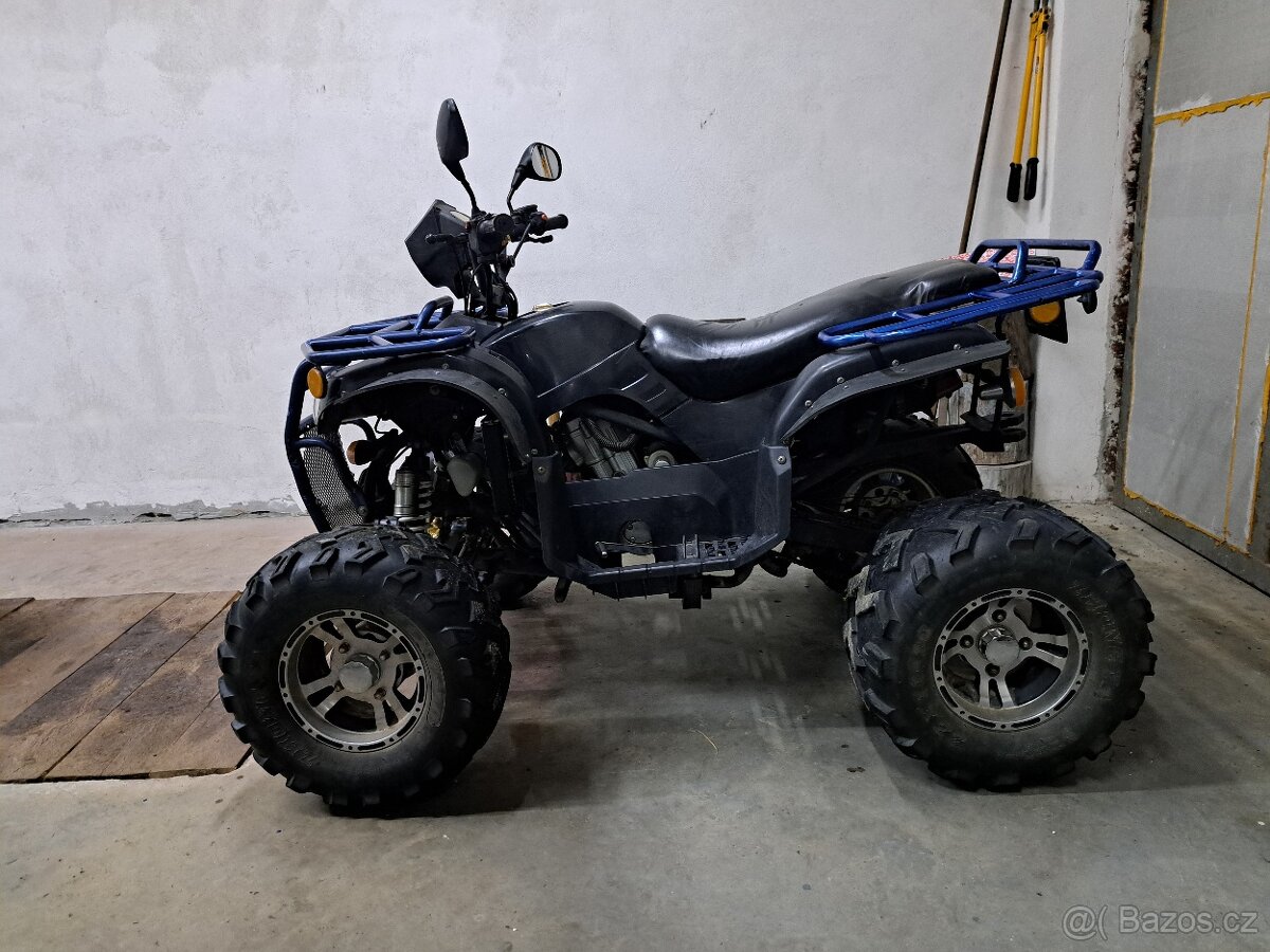 Čtyřkolka 250ccm