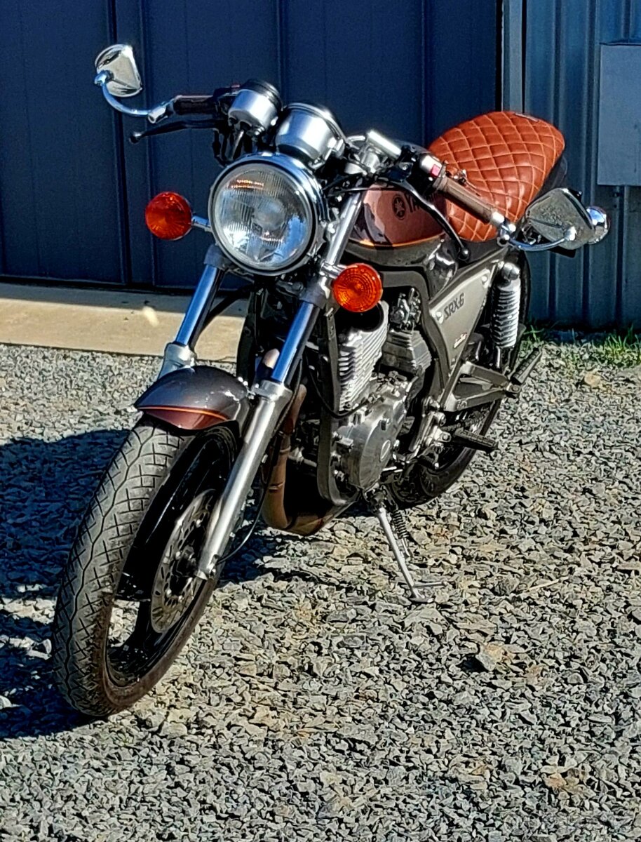 Yamaha srx 6 cafe racer - 3