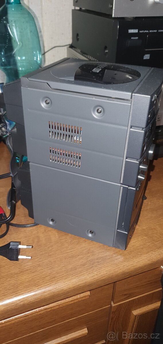 Prodám super věž JVC- Mikrosystém- UX1, basy, výšky, super z - 3