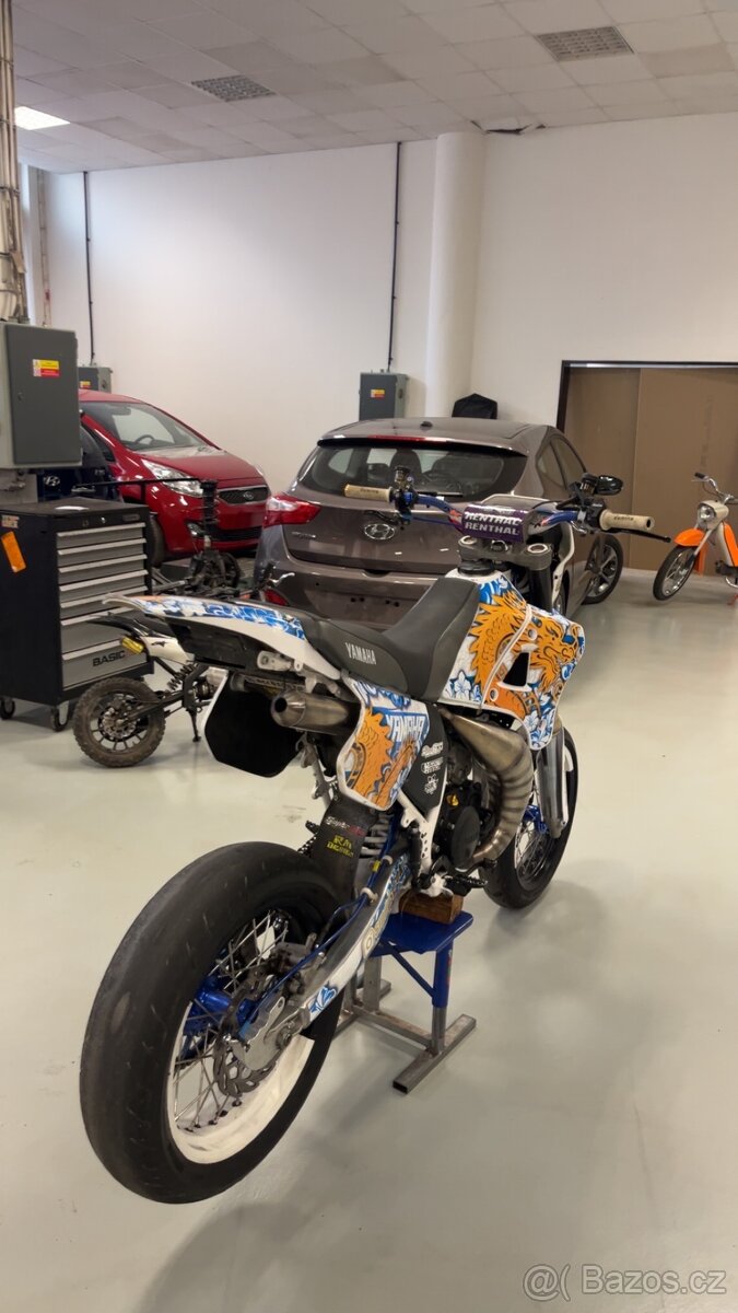 Yamaha DT125R Supermoto - 3