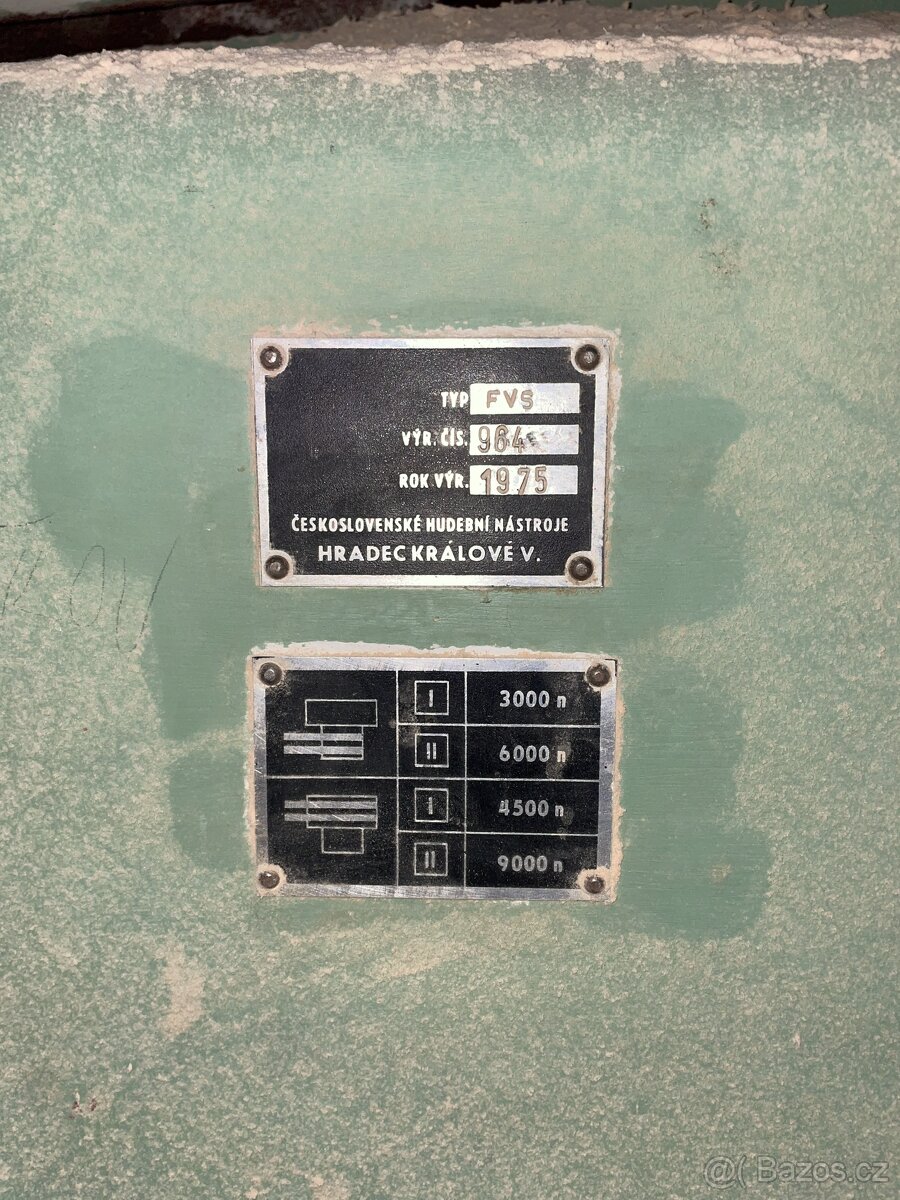 Spodní frézka Ligmet FVS - nová rozvodová skříň - 3