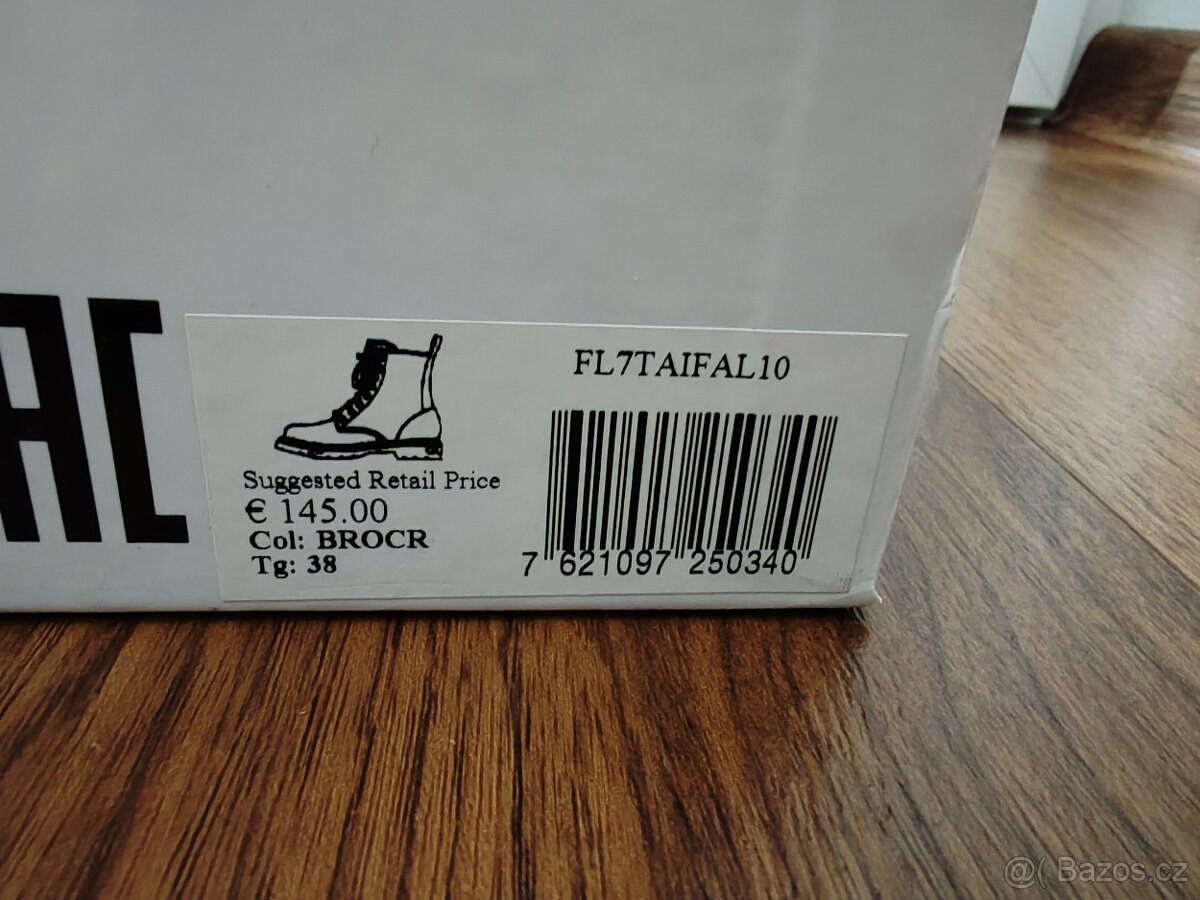 NOVÉ Boty Guess - 38 vel - 3