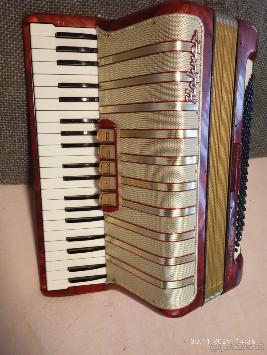 Akordeon Honer concetro IV ,. - 3