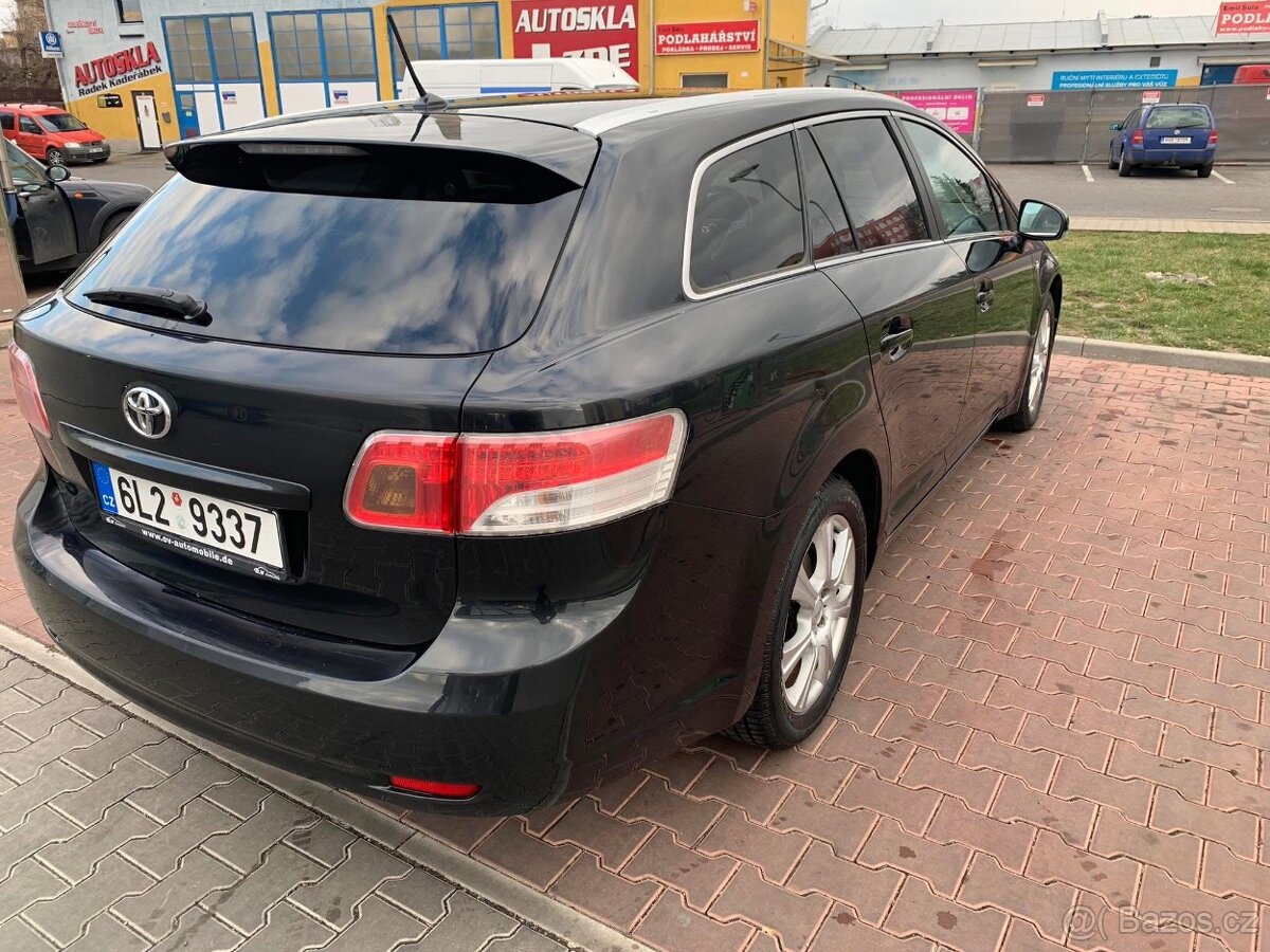 Toyota Avensis - 3