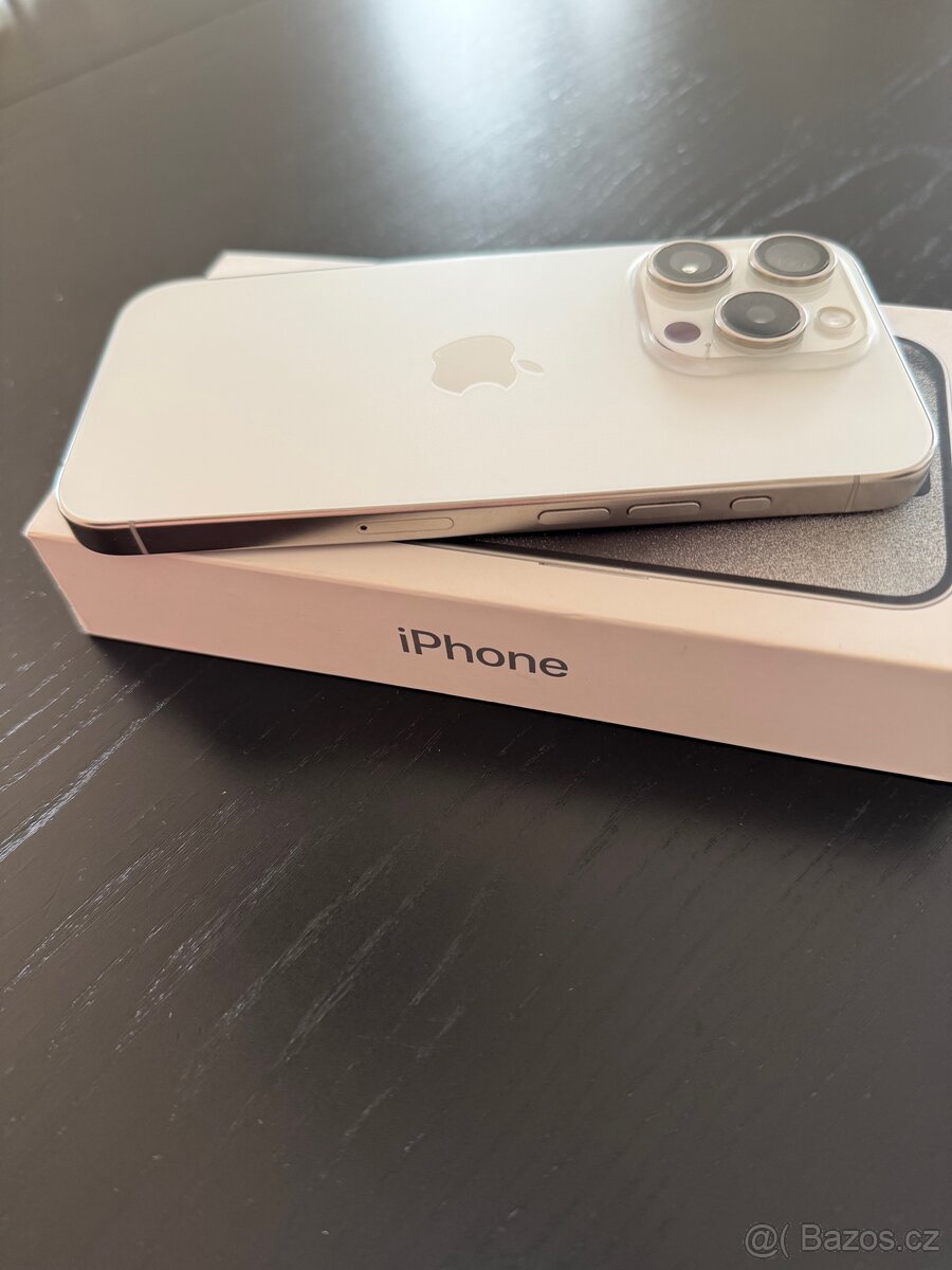 iPhone 15 Pro 128GB - 3