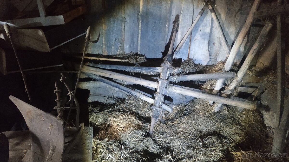 Historický žebřiňák - 3