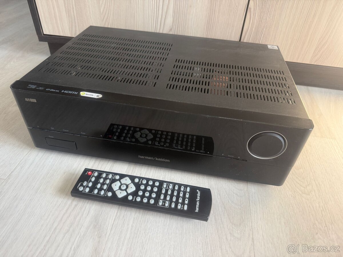 Harman kardon reveiver - 3