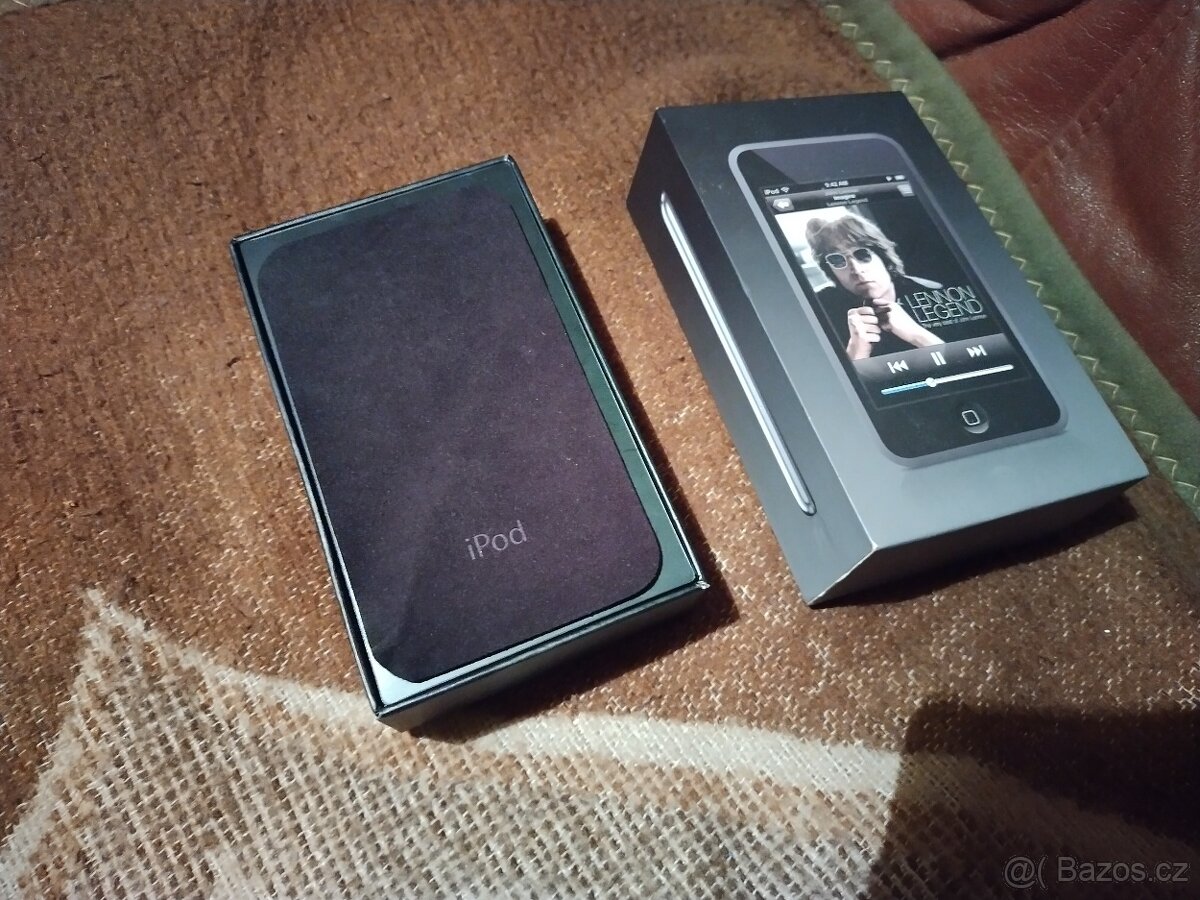 Prodám iPod touch 1 - 3