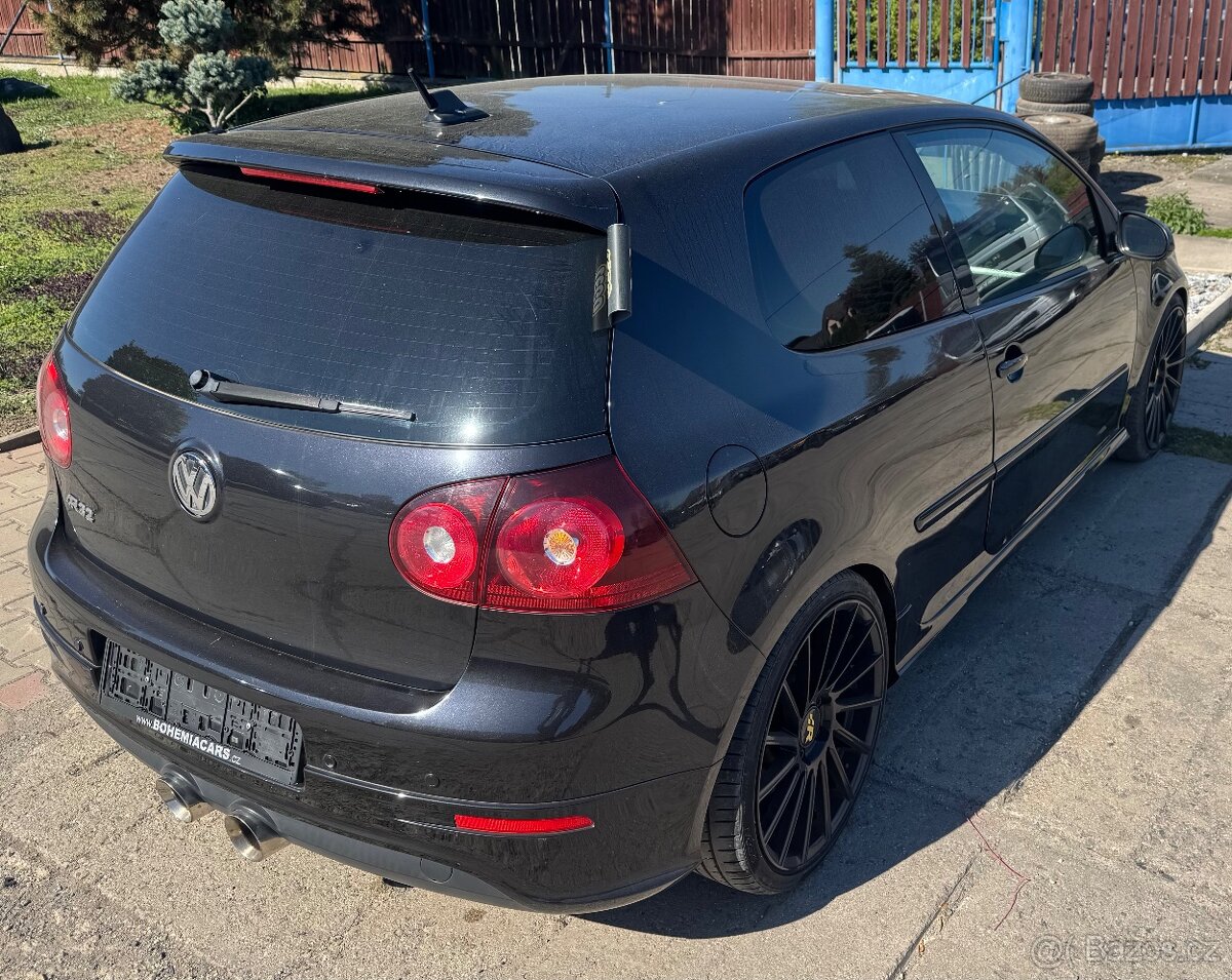 VW Golf mk5 R32 - 3