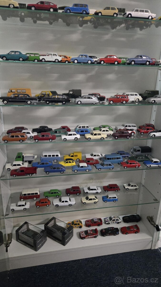 Set kltovních aut a autobusů ČSSR a socialismu ,DE AGOSTINI - 3