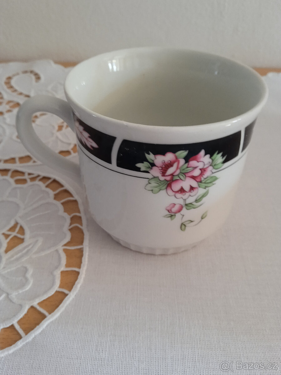 Retro porcelánový hrnek - 3