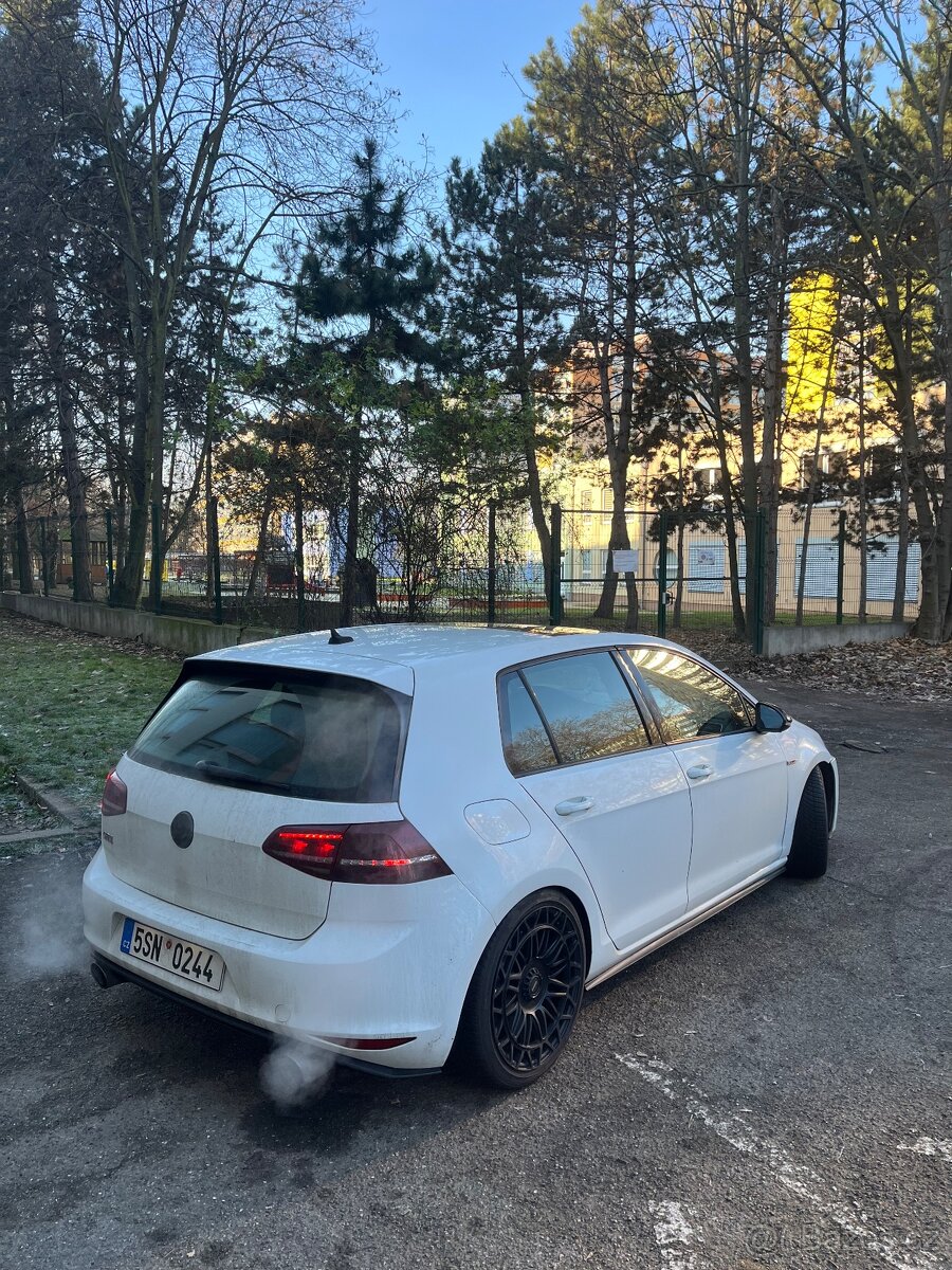 Golf 7 GTI - 3