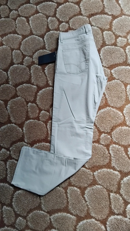 Pánské nebo dámské kalhoty - 3