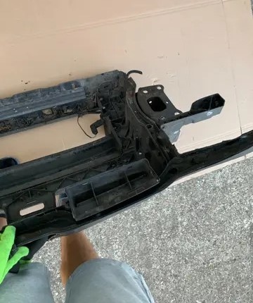 Chladicova stena vw golf 5 V combi jetta vyztuha - 3