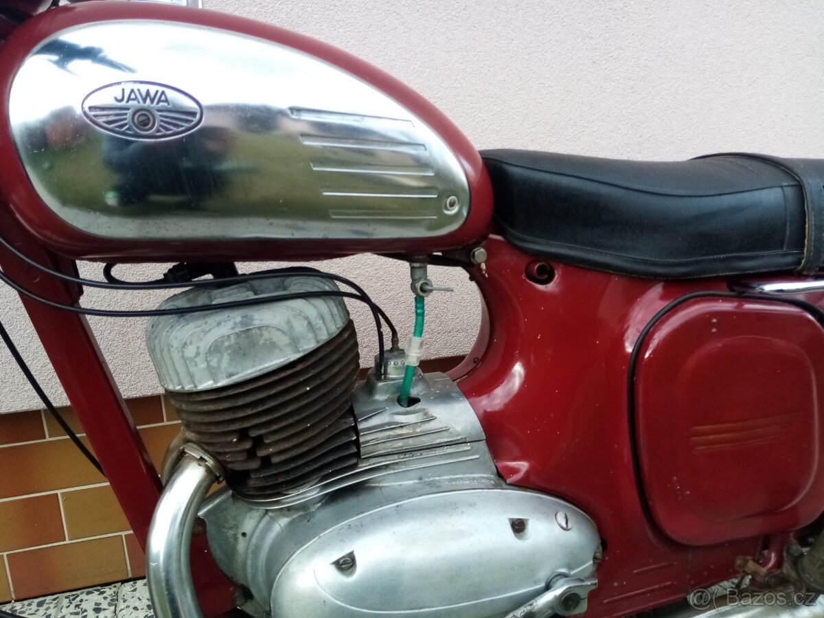 Jawa 250/559 - 3