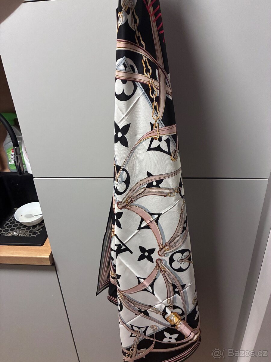 Šátek Louis Vuitton - 3