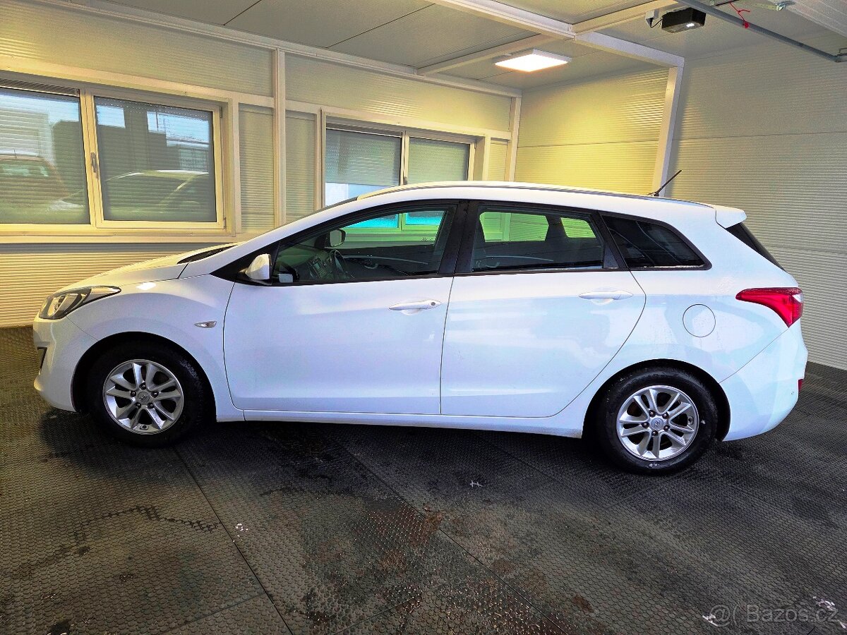 Hyundai i30, 1majitel, DPH - 3