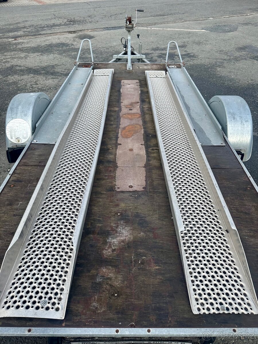 Přívěsný vozík za auto - 3