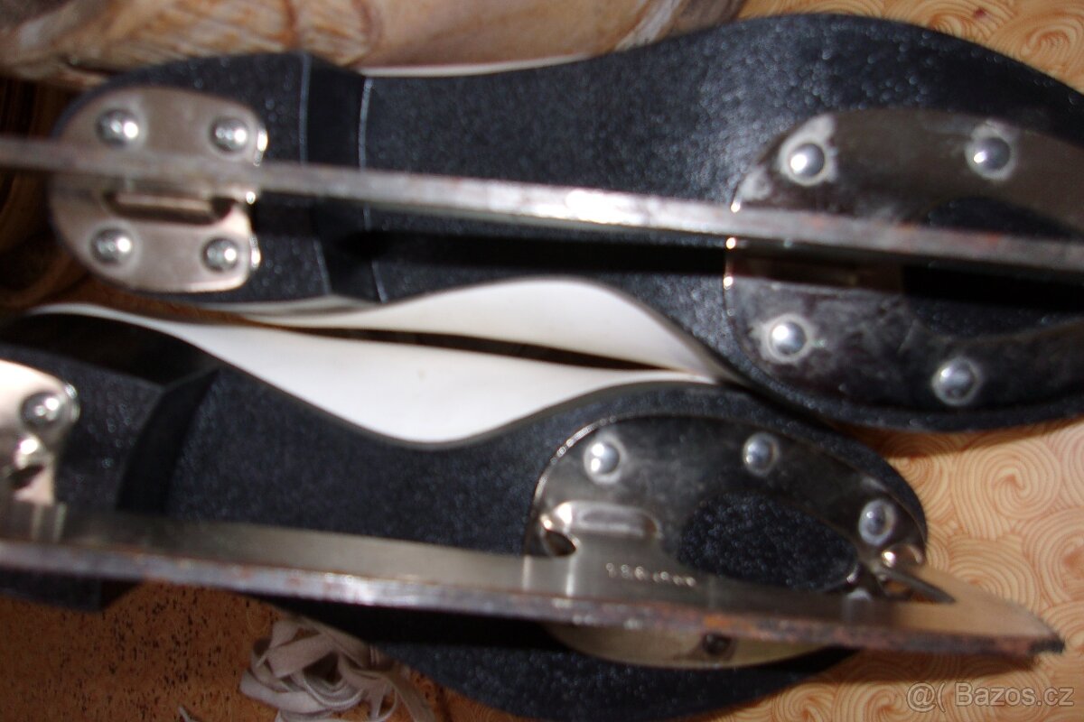 Brusle 230 mm, stélka 22 cm - 3