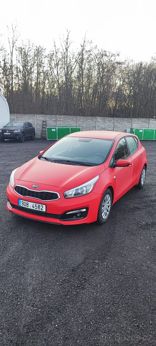 Kia Cee'd 1.4. - 3