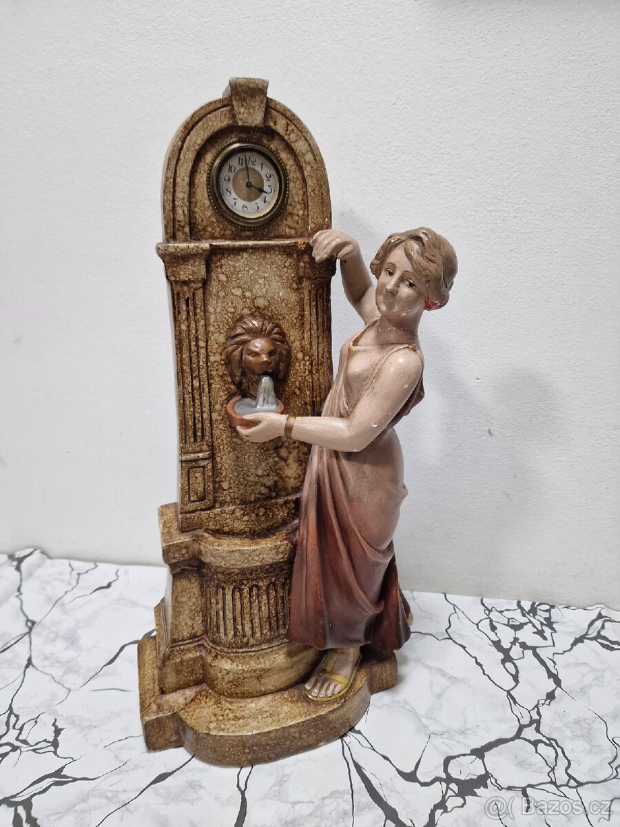 Art deco Figurální hodiny u kašny - 3
