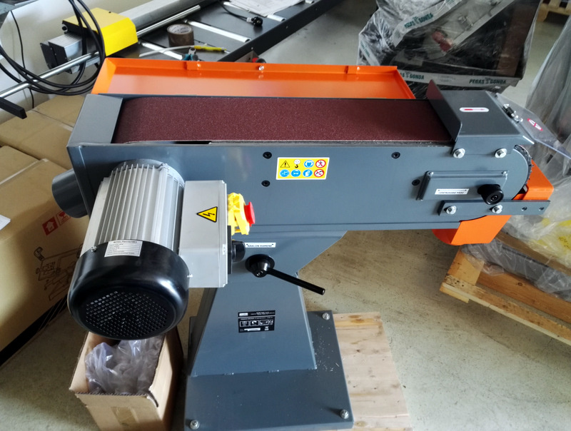 Pásová bruska PÁSOVEC 150mm, 1 rychlostní - 3