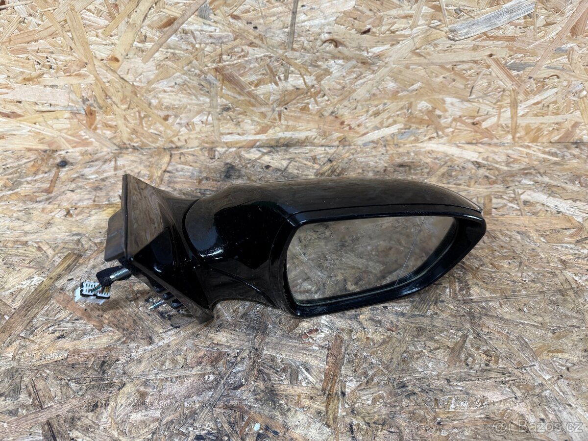 PRAVÉ ZPĚTNÉ ZRCÁTKO HYUNDAI I40 UB6 8 PIN - 3