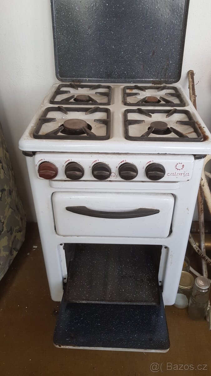 Starý retro sporák na propan - 3