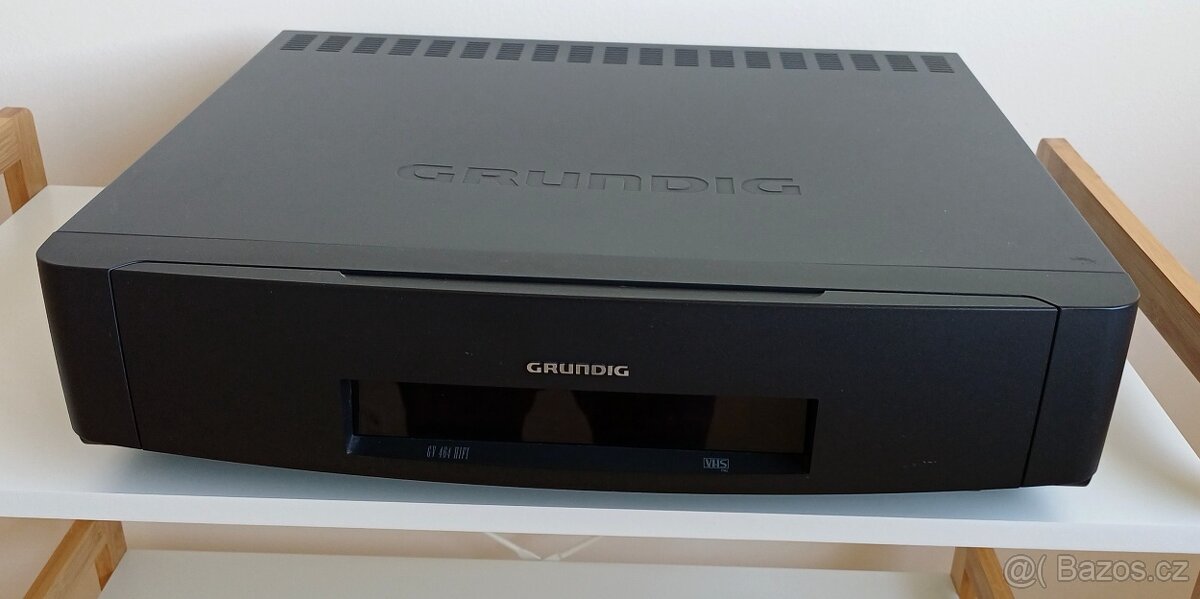 videorekordér VHS Grundig HIFI - 3