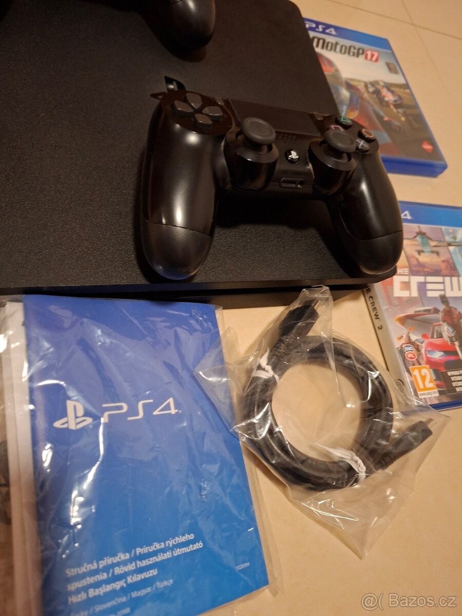 PlayStation 4 Pro 1TB - 3