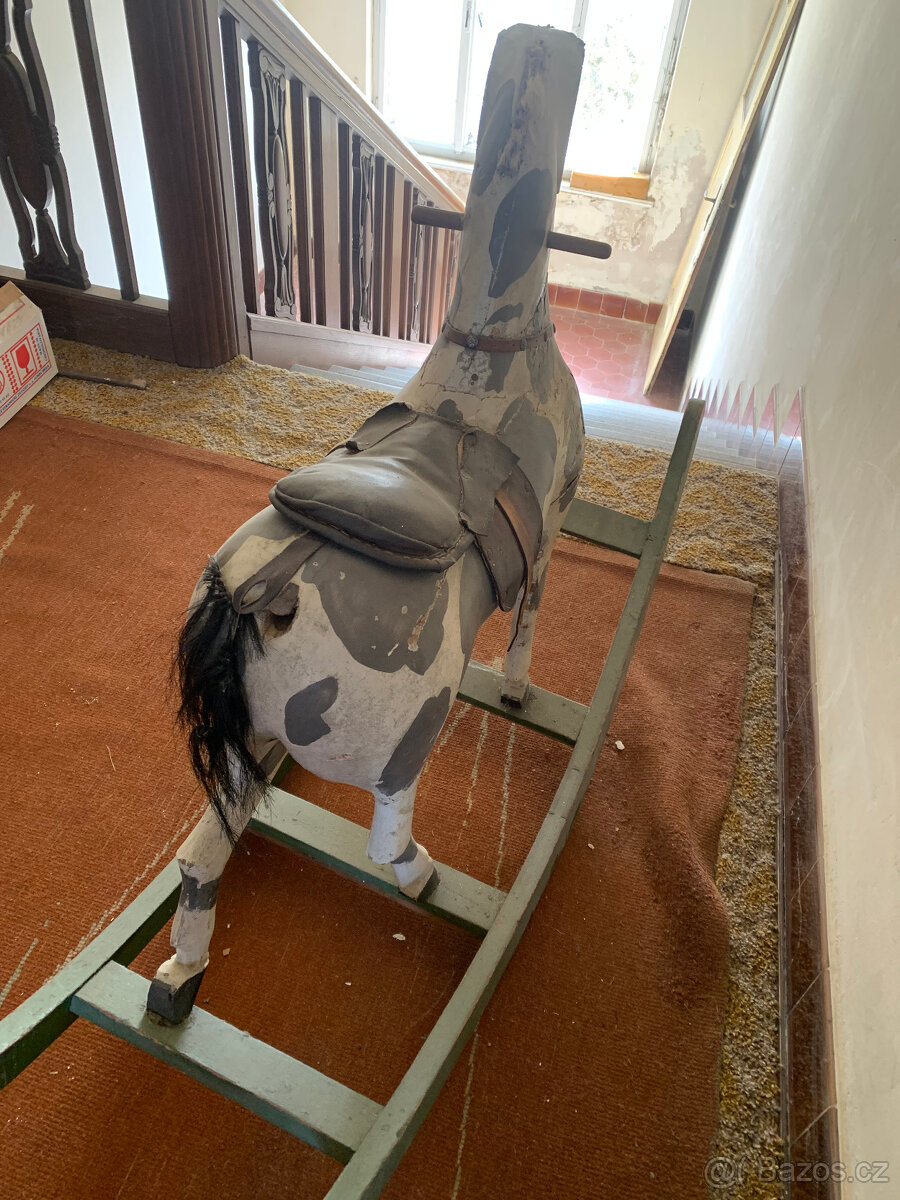 Houpací koník - 3