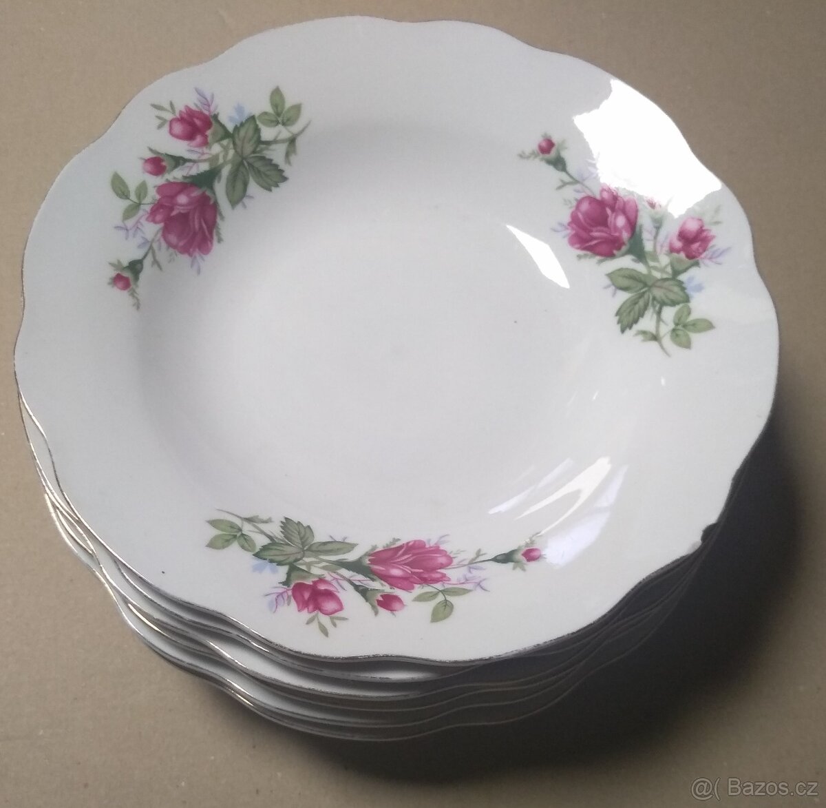 Porcelánové hluboké talíře po babičce - dekor růže - 3