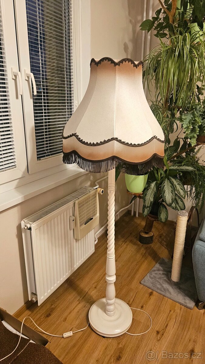 Prodám stojací lampu - 3