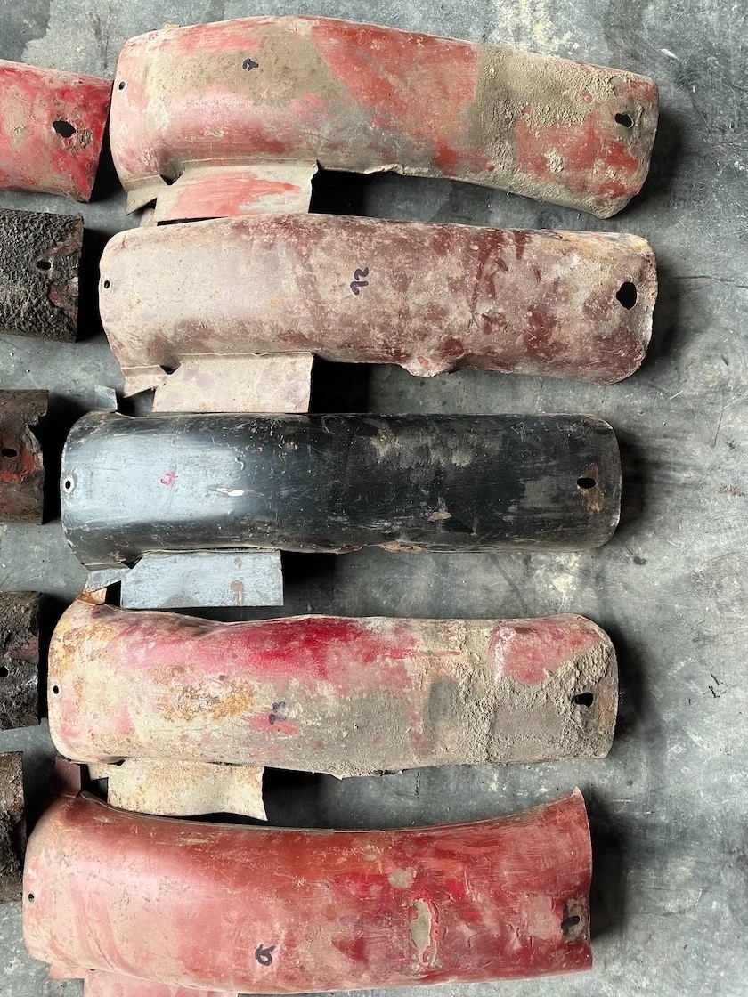 Predám zadní podblatník JAWA 250 350 - 3