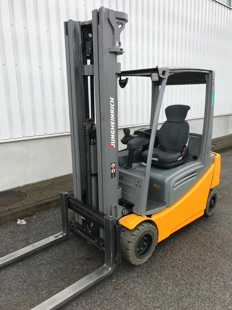 Jungheinrich Efg 320 r.v.11/2017 - 3