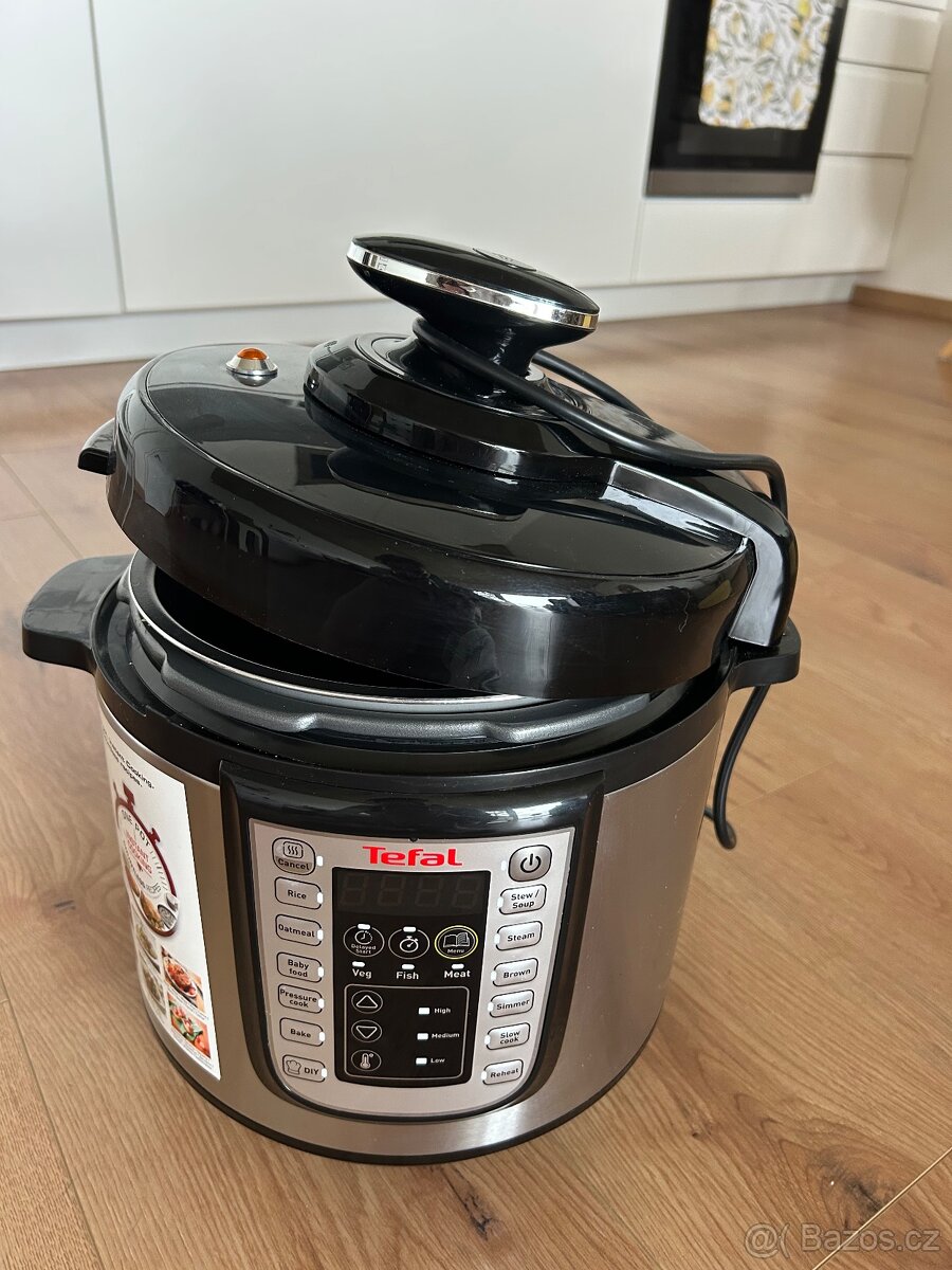 Multifunkční hrnec Tefal All in One pot - 3