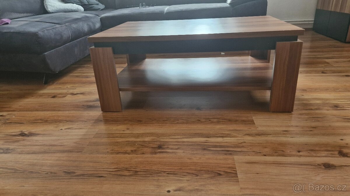Obývací stěna + konferenční stolek - 3
